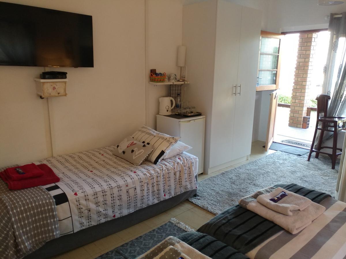 After8 B&B Kleinbaai ภายนอก รูปภาพ